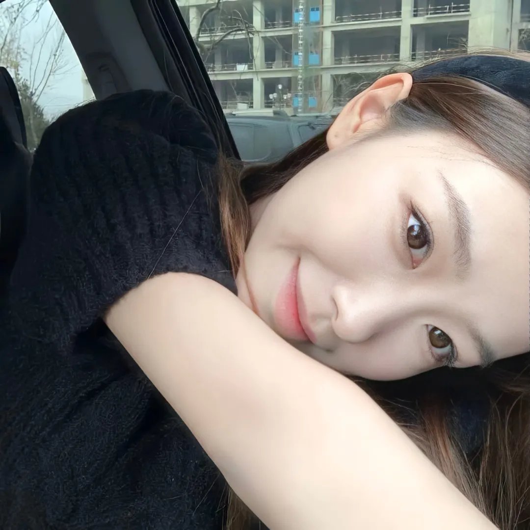 亚历克斯与艾玛